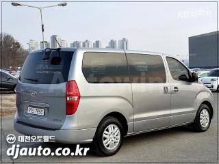 KMFWBX7KBHU862969 2017 HYUNDAI GRAND STAREX H-1 3 SEATS VAN CVX SMART-3