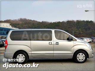KMFWBX7KBHU862969 2017 HYUNDAI GRAND STAREX H-1 3 SEATS VAN CVX SMART-5