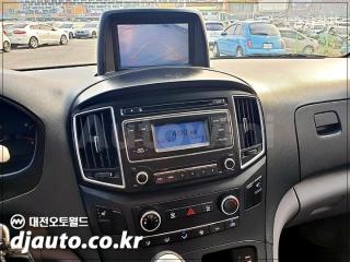 2017 HYUNDAI GRAND STAREX H-1 3 SEATS VAN CVX SMART - 14