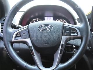 2017 HYUNDAI ACCENT  1.4 VVT MORDERN - 18