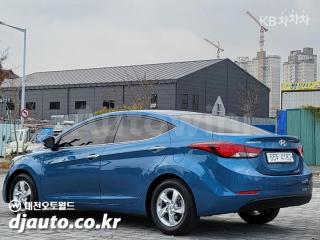 2016 HYUNDAI  AVANTE ELANTRA 1.6 GDI SMART BASIC - 7