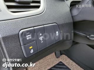 2016 HYUNDAI  AVANTE ELANTRA 1.6 GDI SMART BASIC - 16