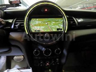 2018 MINI COOPER 3DOORS 1.5 3GEN - 11