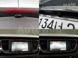 2017 KIA  CARNIVAL SEDONA 9 SEATS 2.2 DIESEL NOBLESSE - 18