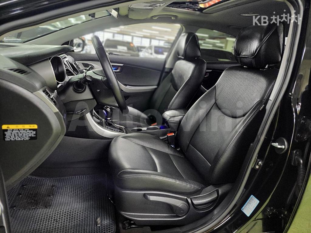 2015 HYUNDAI  AVANTE ELANTRA 1.6 VGT MORDERN BASIC - 17
