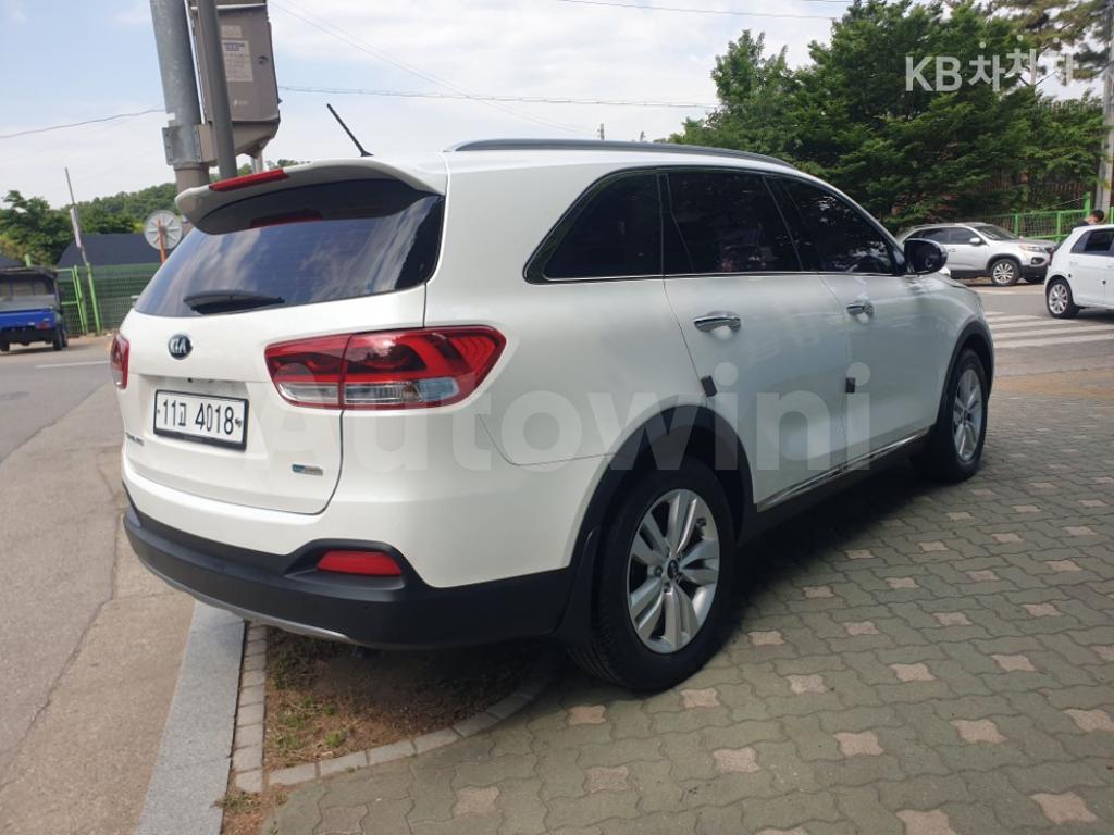 KNAPS81ABFA096568 2015 KIA  SORENTO DIESEL 2.0 2WD PRESTIGE-2