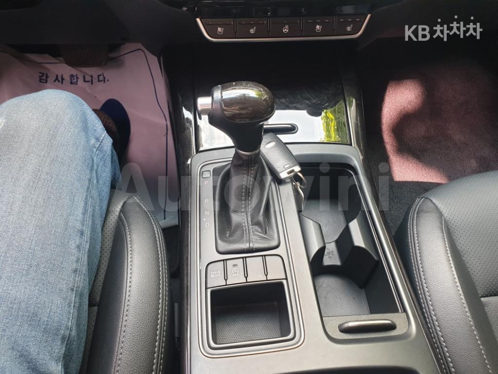 2015 KIA  SORENTO DIESEL 2.0 2WD PRESTIGE - 17