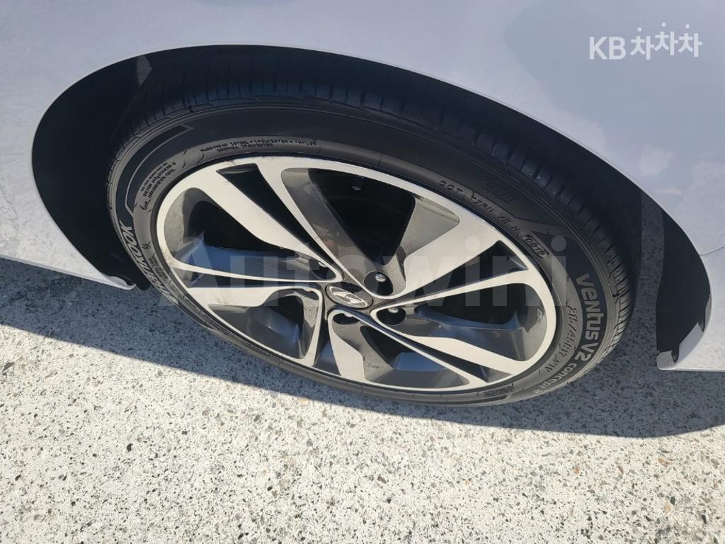 2015 HYUNDAI  AVANTE ELANTRA 1.6 GDI MORDERN BASIC - 20