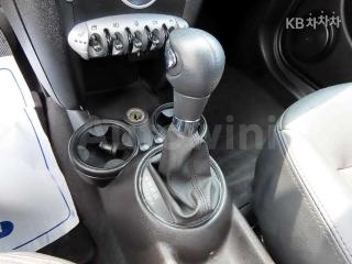 2010 MINI COOPER 1.6 SE - 11