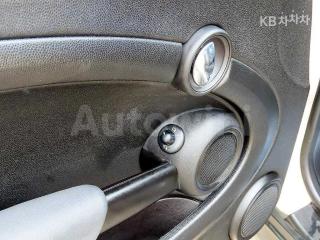 2010 MINI COOPER 1.6 SE - 12