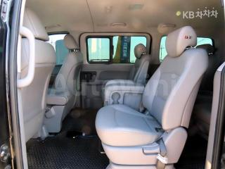 KMJWA37TBKU077913 2019 HYUNDAI  GRAND STAREX LPI 12 SEATS SMART-5