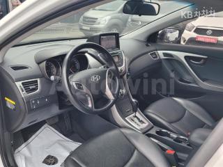 KMHDG41DBDU740843 2013 HYUNDAI AVANTE MD ELANTRA M16 GDI STYLE-4