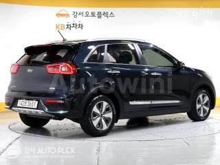 KNACB81DGJA115182 2018 KIA NIRO 1.6 PHEV PRESTIGE-2