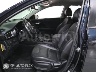 2018 KIA NIRO 1.6 PHEV PRESTIGE - 9