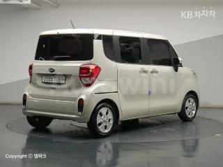 KNACJ811BMT238028 2021 KIA  RAY 1.0 GASOLINE PRESTIGE-2