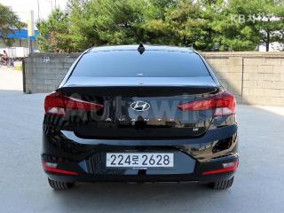 KMHD041EELU034379 2020 HYUNDAI  AVANTE ELANTRA 1.6 GDI PREMIUM BASIC-3