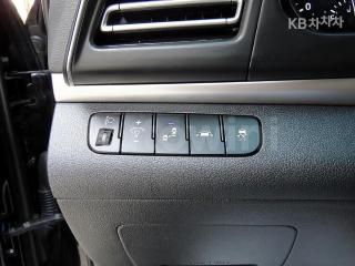 2020 HYUNDAI  AVANTE ELANTRA 1.6 GDI PREMIUM BASIC - 13
