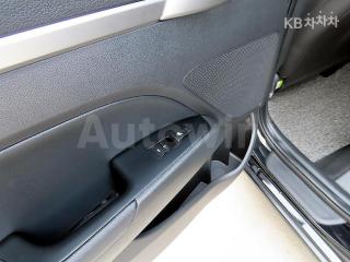 2020 HYUNDAI  AVANTE ELANTRA 1.6 GDI PREMIUM BASIC - 16