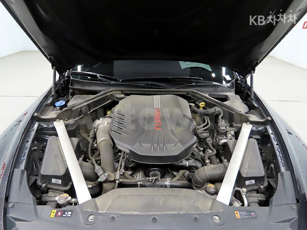 KNAE751CDJS028218 2018 KIA STINGER 3.3 TURBO 4WD GT-5