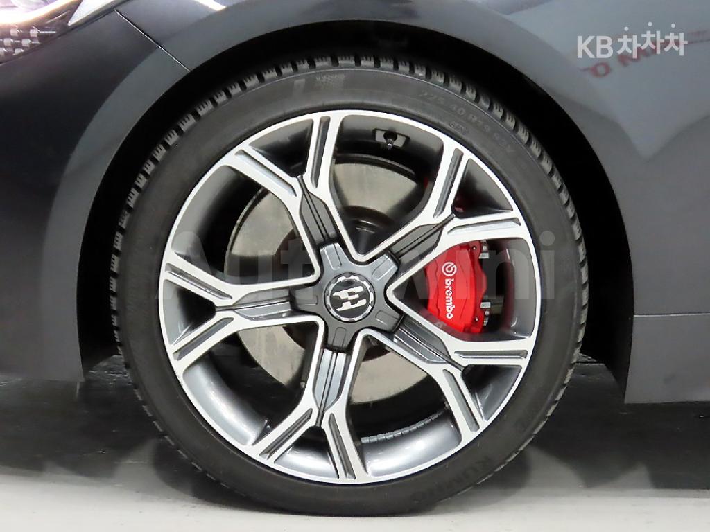 KNAE751CDJS028218 2018 KIA STINGER 3.3 TURBO 4WD GT-1