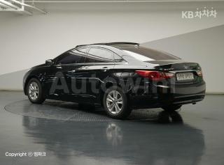 KMHEC41BBAA155316 2010 HYUNDAI YF SONATA CVVL PRIME-1