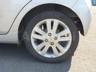 2013 GM DAEWOO (CHEVROLET) SPARK SPARK S LT - 20