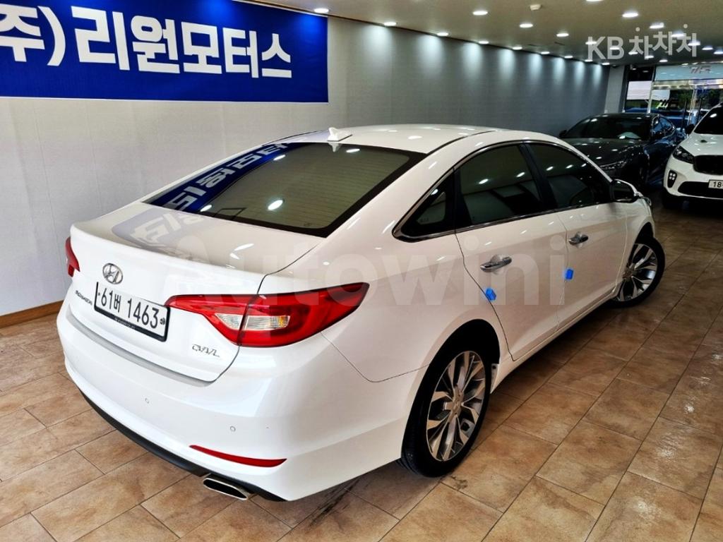 2015 HYUNDAI LF SONATA 2.0 SMART BASIC - 32