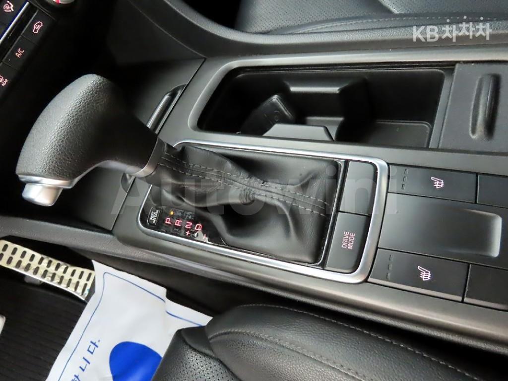 2018 KIA K5 2ND GEN OPTIMA 2.0 GASOLINE SX STYLE EDITION - 10