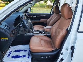 KNAKM814DHA166464 2017 KIA  MOHAVE BORREGO 4WD VIP 7 SEATS-2