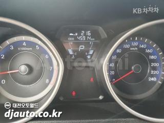 2013 HYUNDAI AVANTE MD ELANTRA M16 GDI SMART - 10