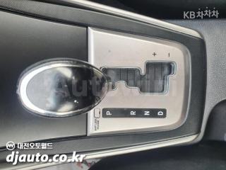 2013 HYUNDAI AVANTE MD ELANTRA M16 GDI SMART - 13