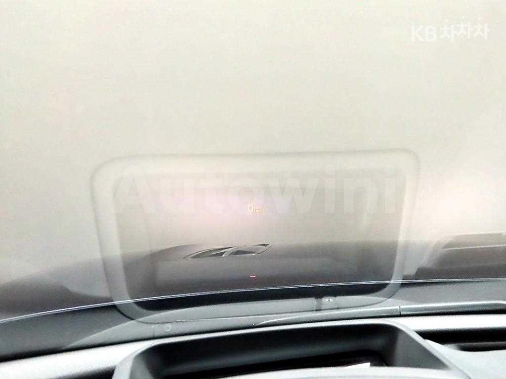 2020 KIA STINGER 2.0 TURBO 2WD PLATINUM - 13