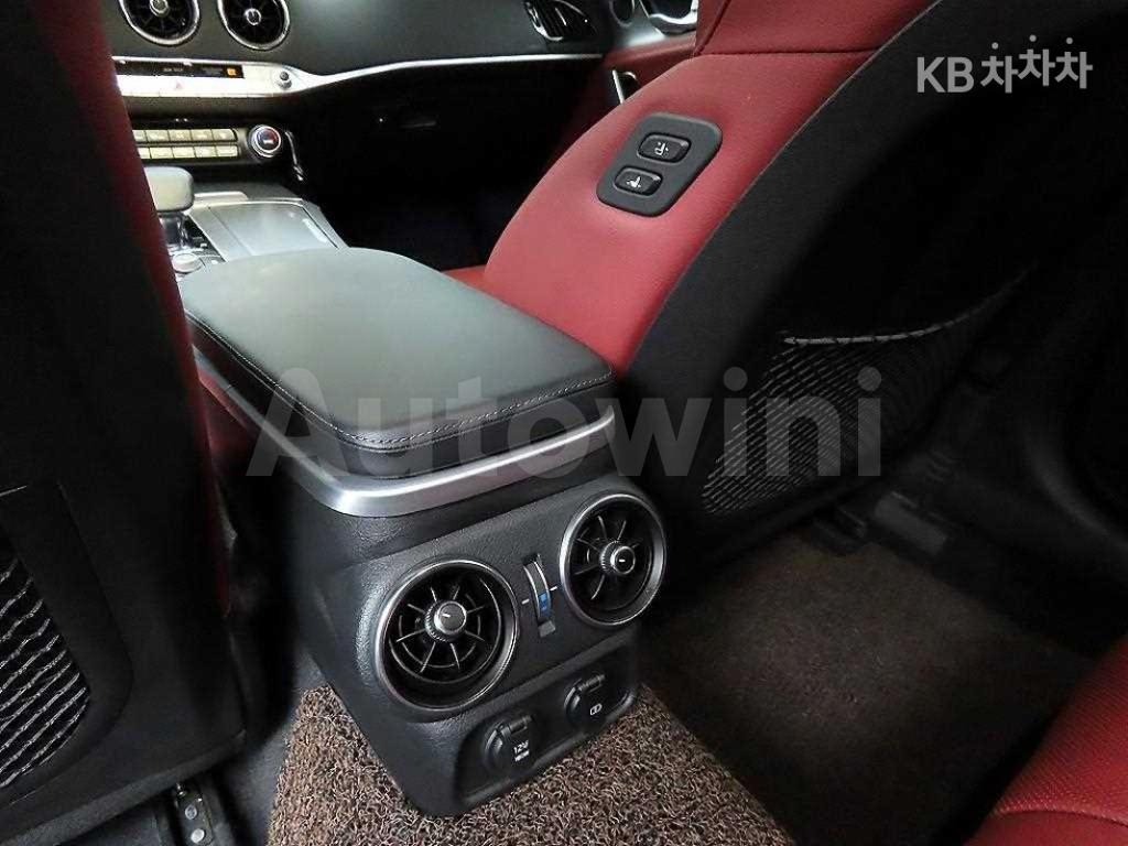 2020 KIA STINGER 2.0 TURBO 2WD PLATINUM - 15
