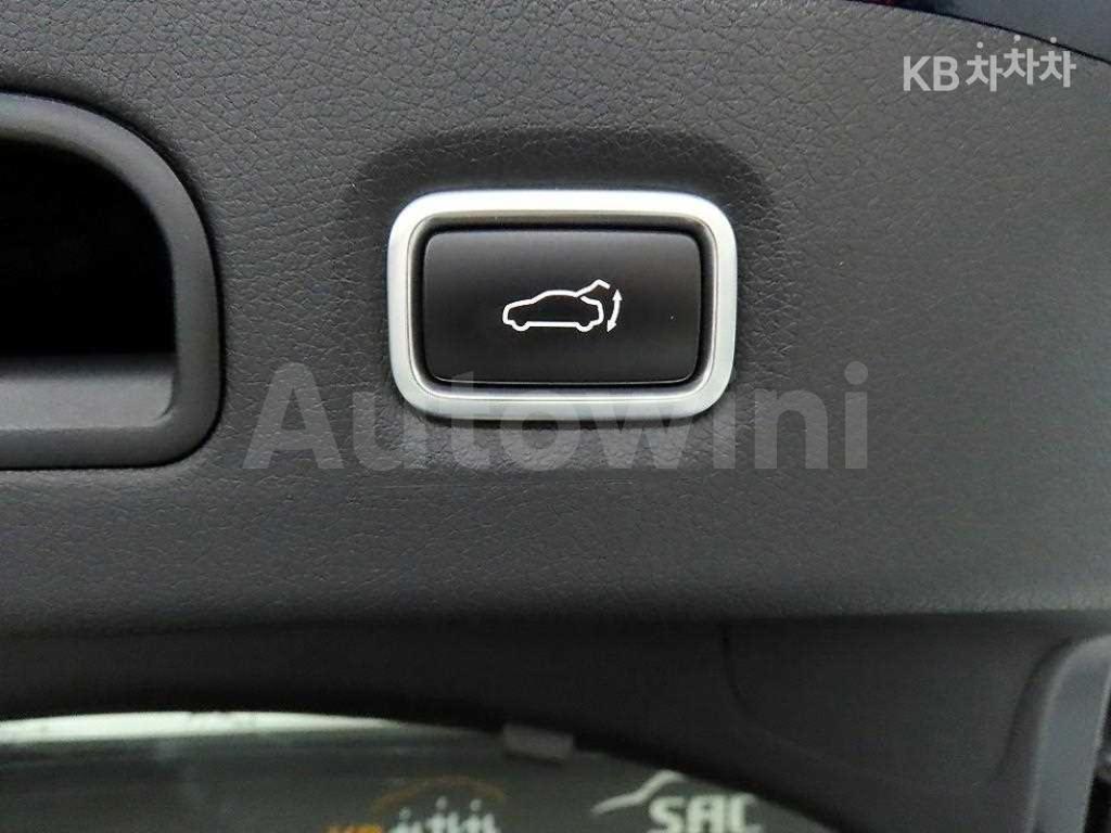 2020 KIA STINGER 2.0 TURBO 2WD PLATINUM - 16