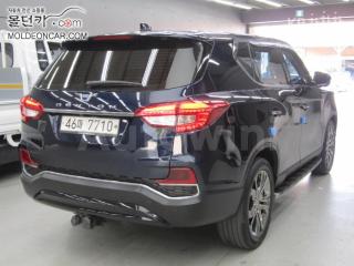 KPBGH2AE1JP005677 2018 SSANGYONG G4 REXTON 2.2 2WD LUXURY-3