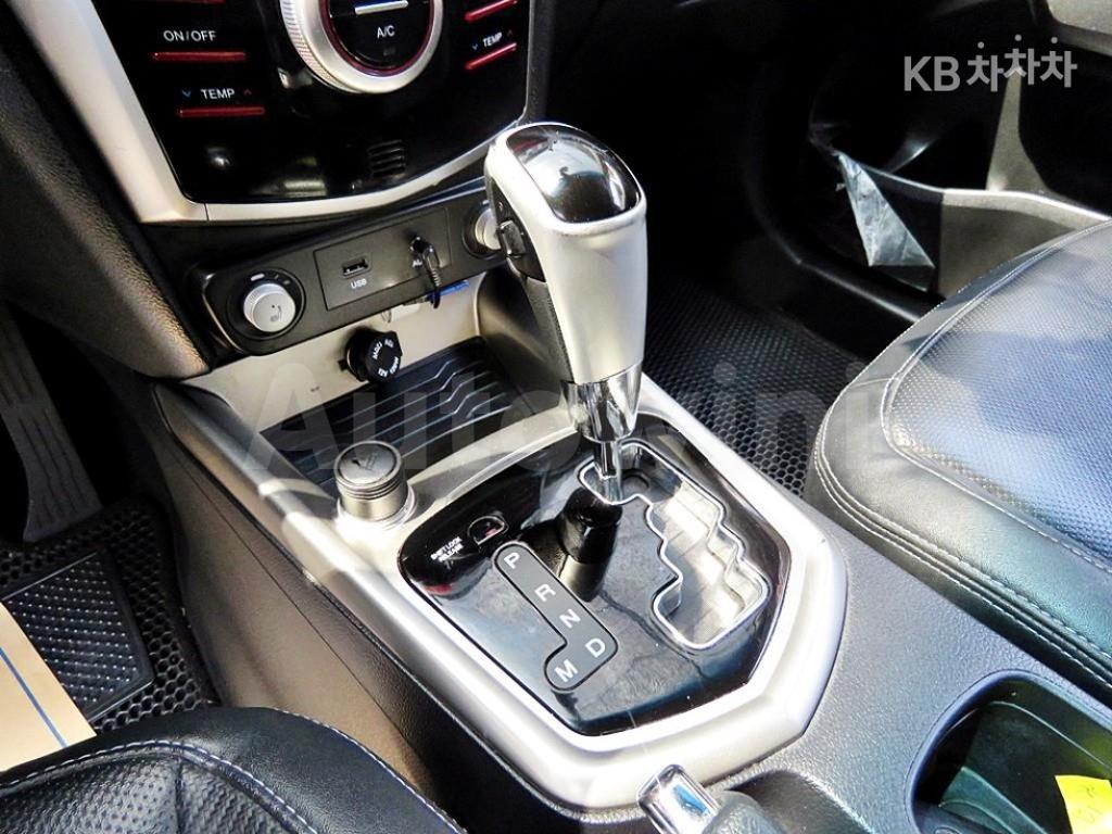 2016 SSANGYONG TIVOLI GASOLINE VX - 11