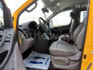 KMJWA37KBLU124648 2020 HYUNDAI  GRAND STAREX CHILD PROTECTIVE VEHICLE 12 SEATS-4