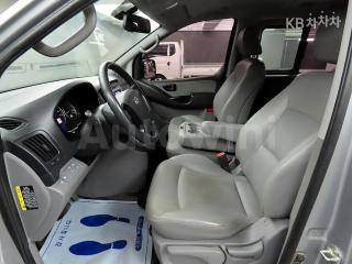 KMJWA37KBJU941133 2018 HYUNDAI GRAND STAREX H-1 12 SEATS-4