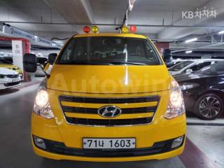 KMJWA37KBHU871135 2017 HYUNDAI GRAND STAREX H-1 12 SEATS-1