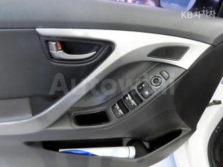 2013 HYUNDAI AVANTE MD ELANTRA M16 GDI SMART - 12