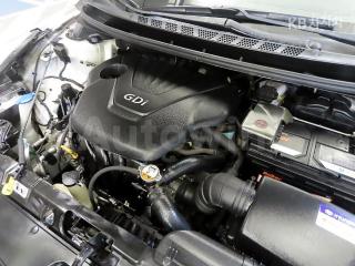 2013 HYUNDAI AVANTE MD ELANTRA M16 GDI SMART - 17