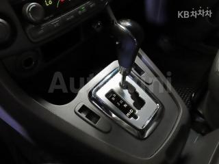 2016 SSANGYONG KORANDO TURISMO 9 SEATS 4WD TX - 12