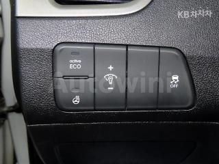 2013 HYUNDAI AVANTE MD ELANTRA M16 GDI SMART - 14