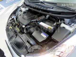 2013 HYUNDAI AVANTE MD ELANTRA M16 GDI SMART - 19