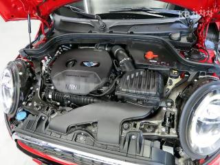 2019 MINI COOPER CONVERTIBLE S 1.6 JCW - 19