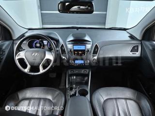 2011 HYUNDAI TUCSON IX DIESEL 2WD LX20 PREMIER - 7
