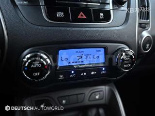 2011 HYUNDAI TUCSON IX DIESEL 2WD LX20 PREMIER - 19