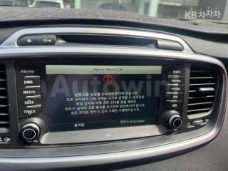 2015 KIA  SORENTO DIESEL 2.0 4WD NOBLESSE - 11