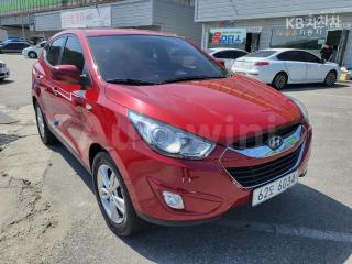 KMHJT81VDBU240555 2011 HYUNDAI TUCSON IX DIESEL 4WD X20 LUXURY-0