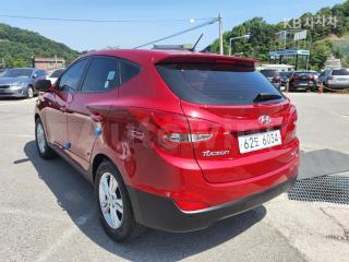 KMHJT81VDBU240555 2011 HYUNDAI TUCSON IX DIESEL 4WD X20 LUXURY-3